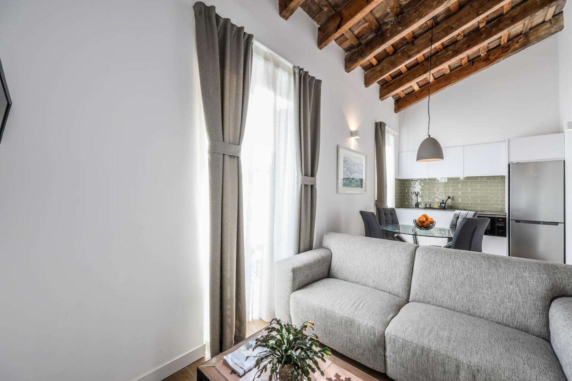 Amazinn Places Evi Apartments Валенсия Экстерьер фото