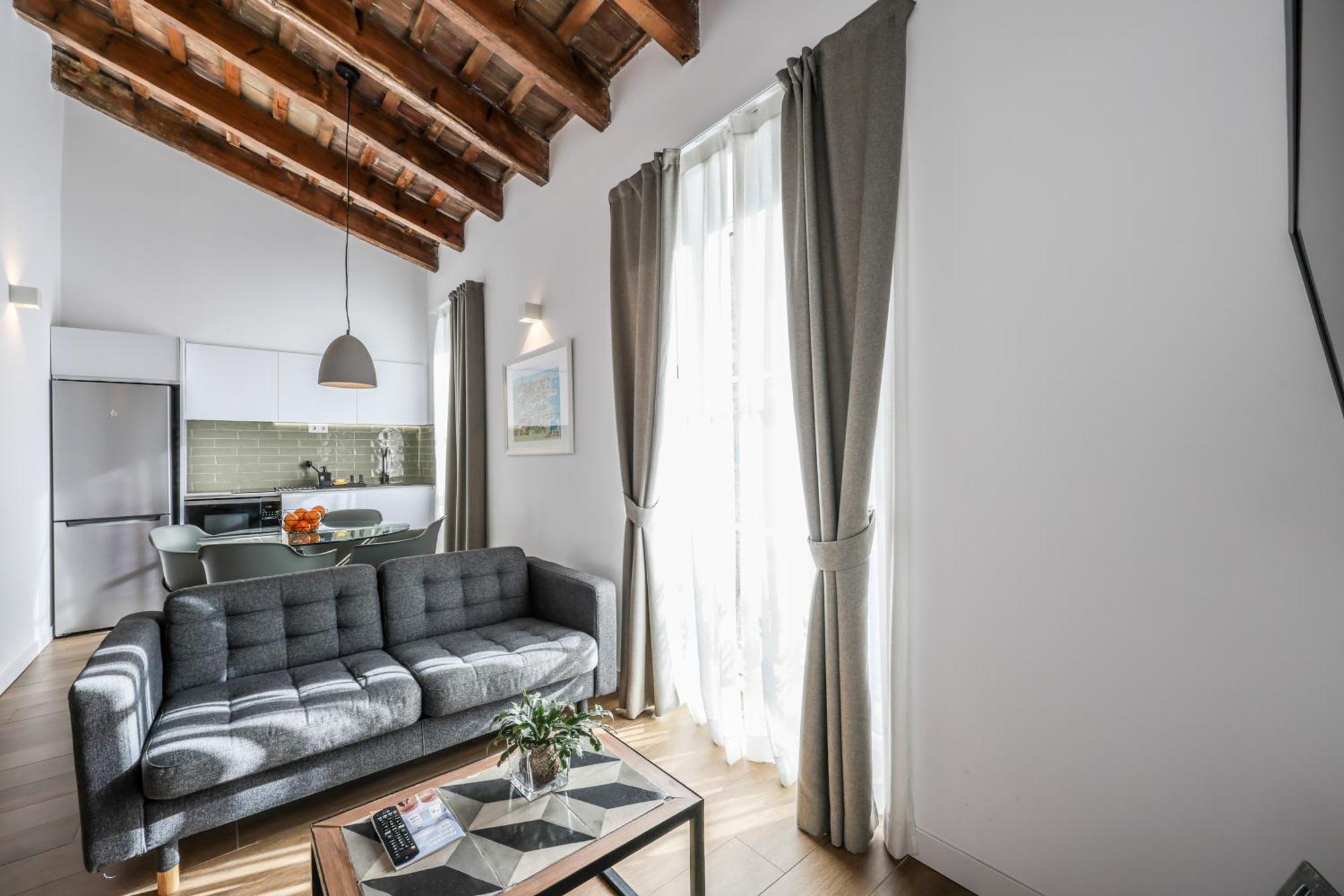 Amazinn Places Evi Apartments Валенсия Экстерьер фото