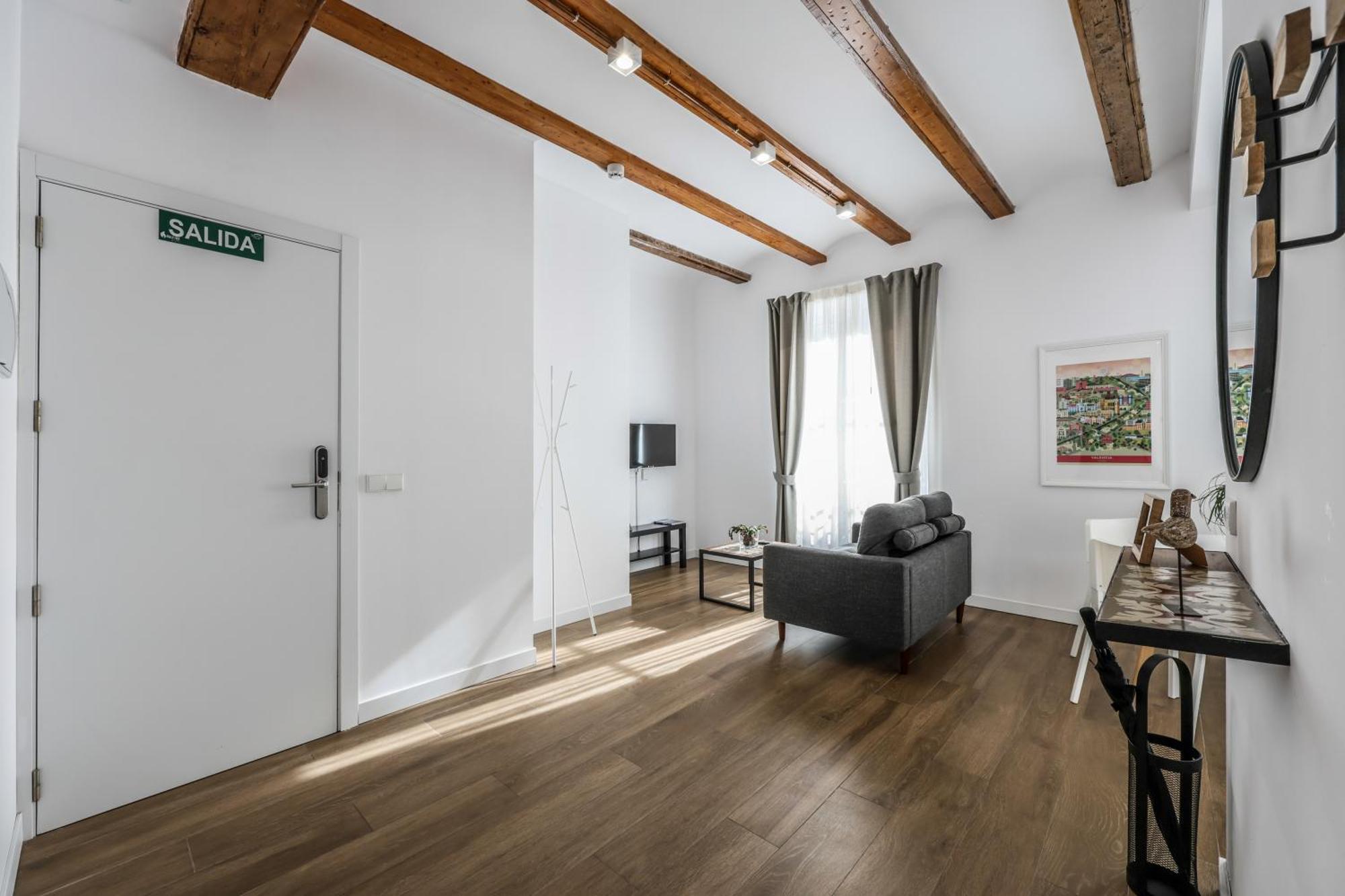 Amazinn Places Evi Apartments Валенсия Экстерьер фото